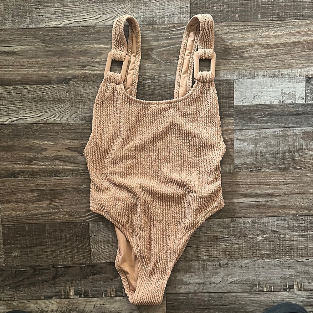 Aerie NWT XS Textured Tan One-Piece Swimsuit